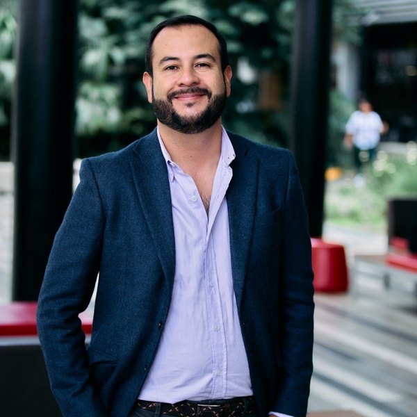 Camilo Clavijo, Ex Google · Ex IBM · Ex HubSpot